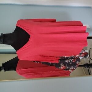 Elleness Top High-Low coral floral
